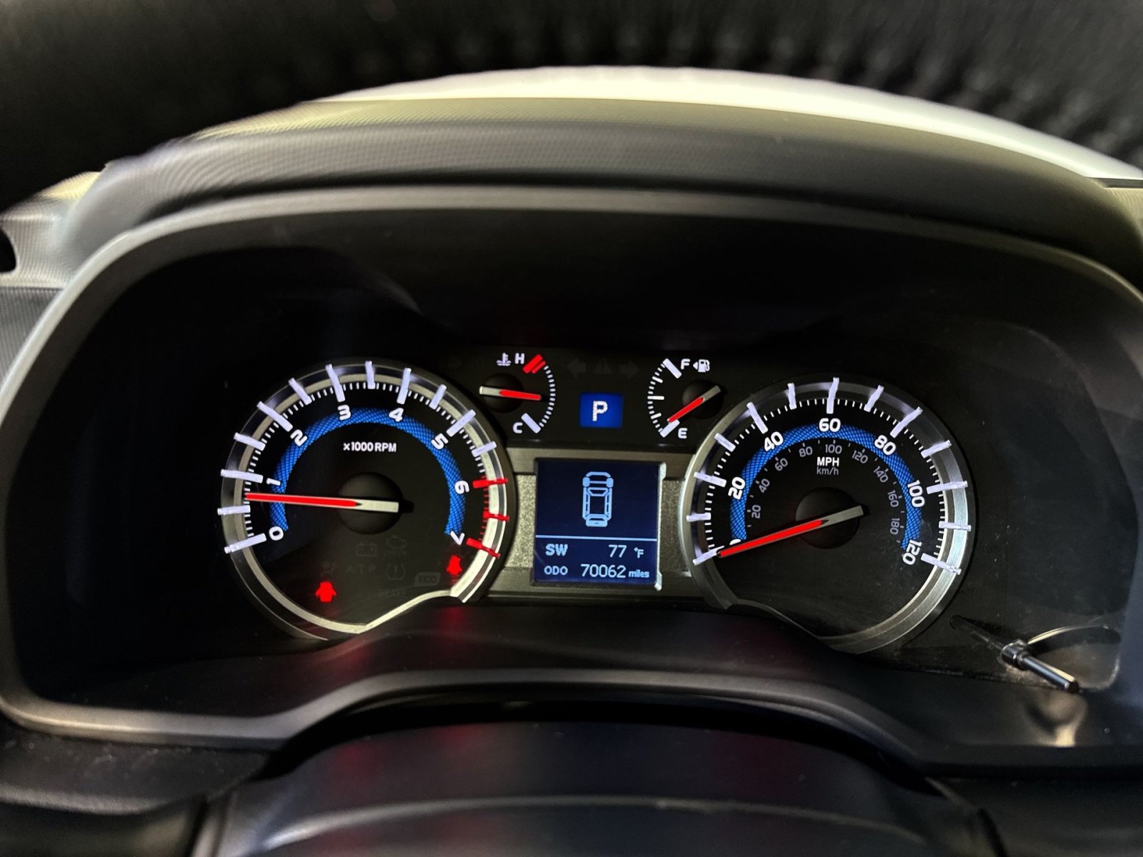 Used 2019 Toyota 4Runner TRD Off-Road Premium AWD/4WD image 17