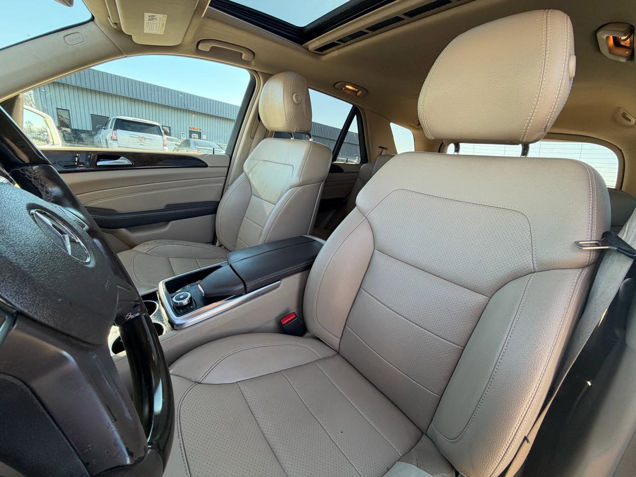 Used 2014 Mercedes-Benz ML 350 BlueTEC 4MATIC image 15