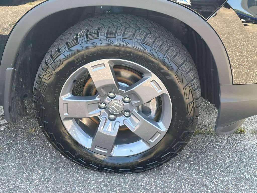 Certified 2025 Honda Ridgeline TrailSport image 6
