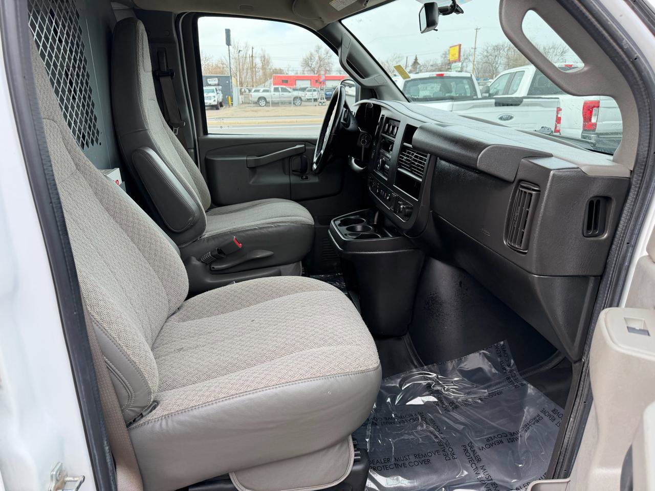 Used 2020 Chevrolet Express 2500 Extended w/ Communications Package image 28