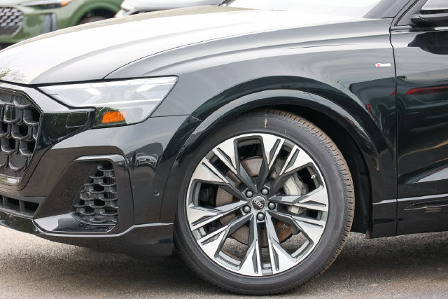 New 2026 Audi Q8 Prestige AWD/4WD image 19