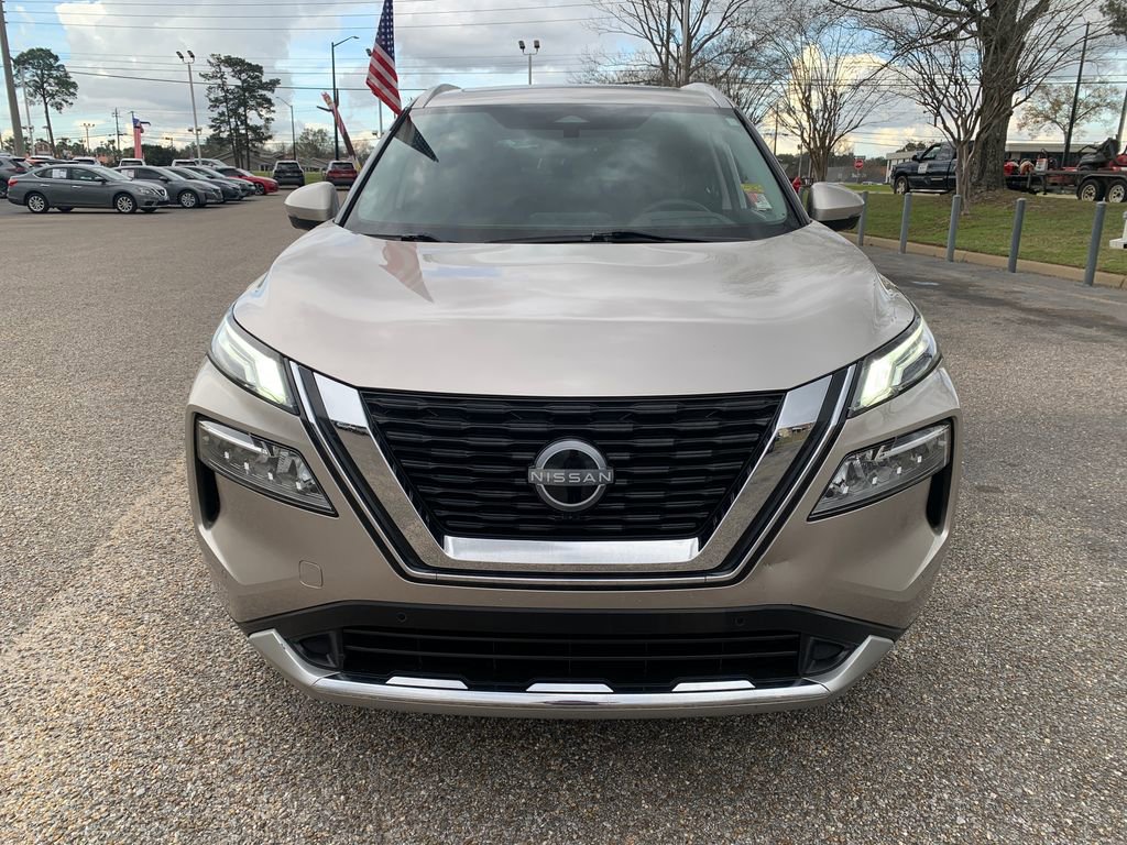 Used 2023 Nissan Rogue Platinum w/ Platinum Premium Package image 3