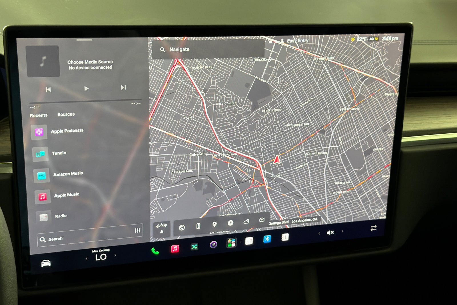 Used 2023 Tesla Model X AWD/4WD image 18
