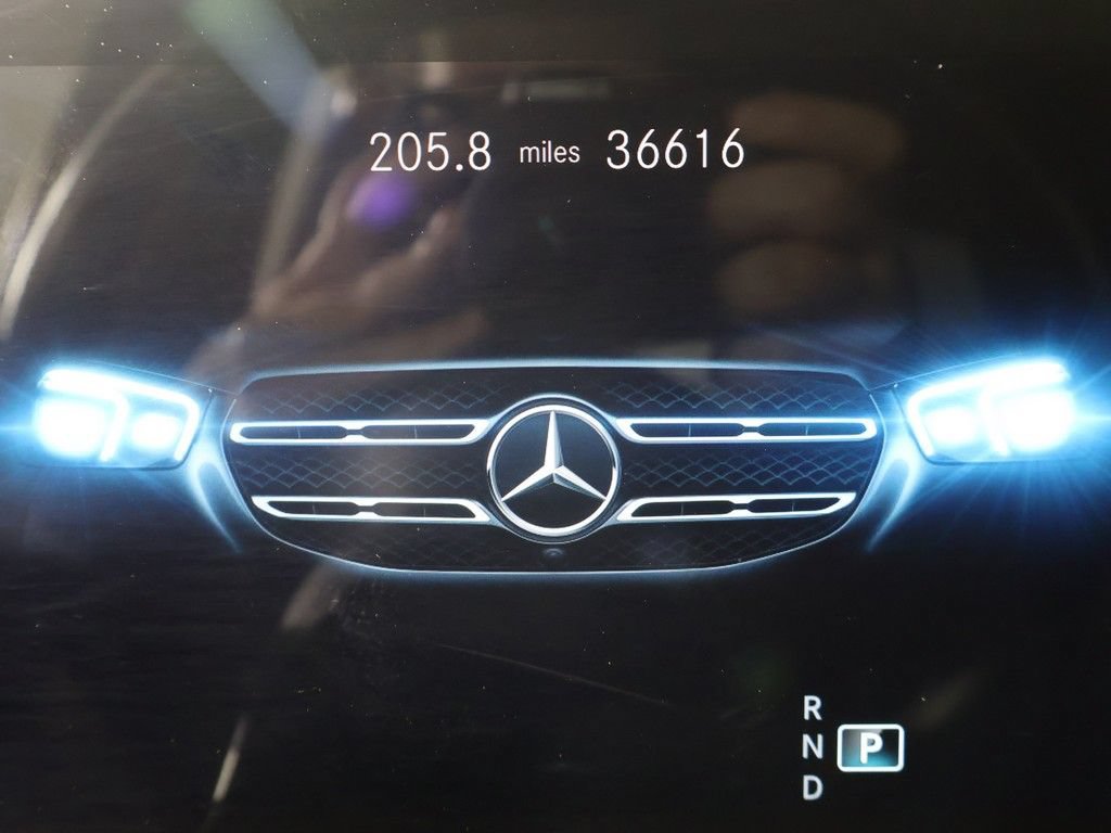 Used 2022 Mercedes-Benz GLE 450 4MATIC w/ AMG Line Exterior image 43