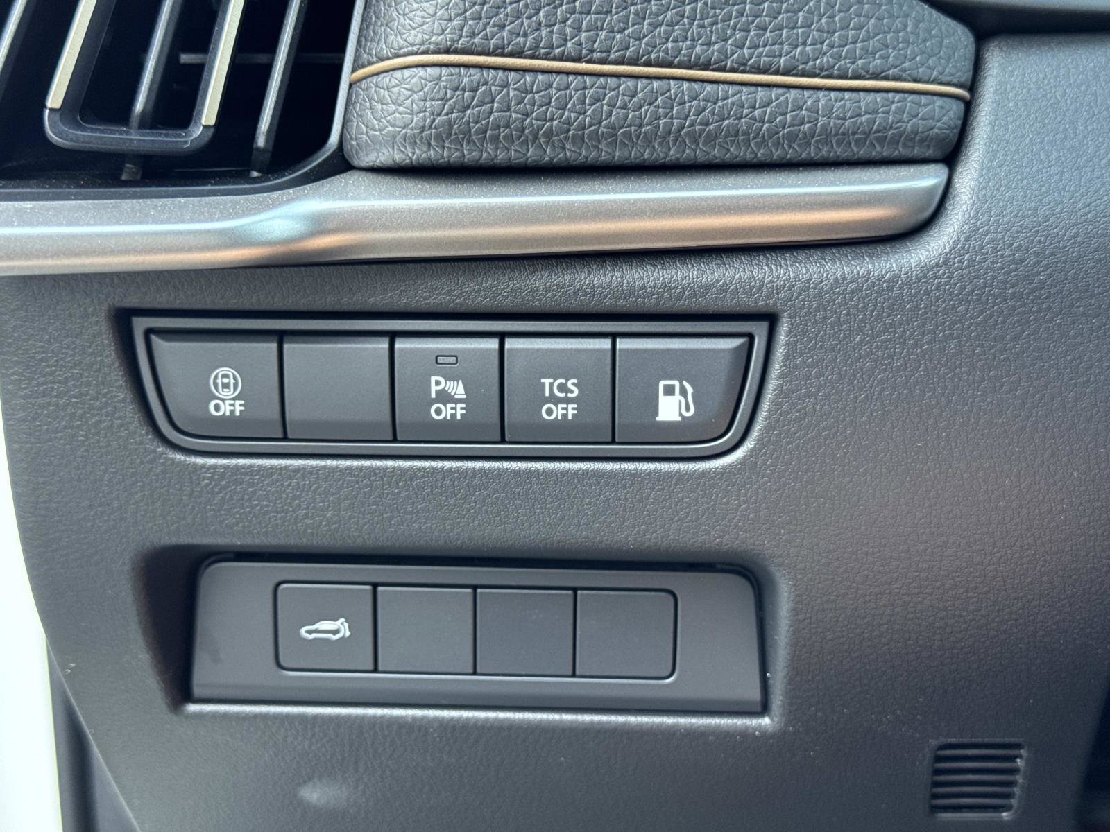 Used 2025 MAZDA CX-90 Plug-In Hybrid w/ Preferred image 27