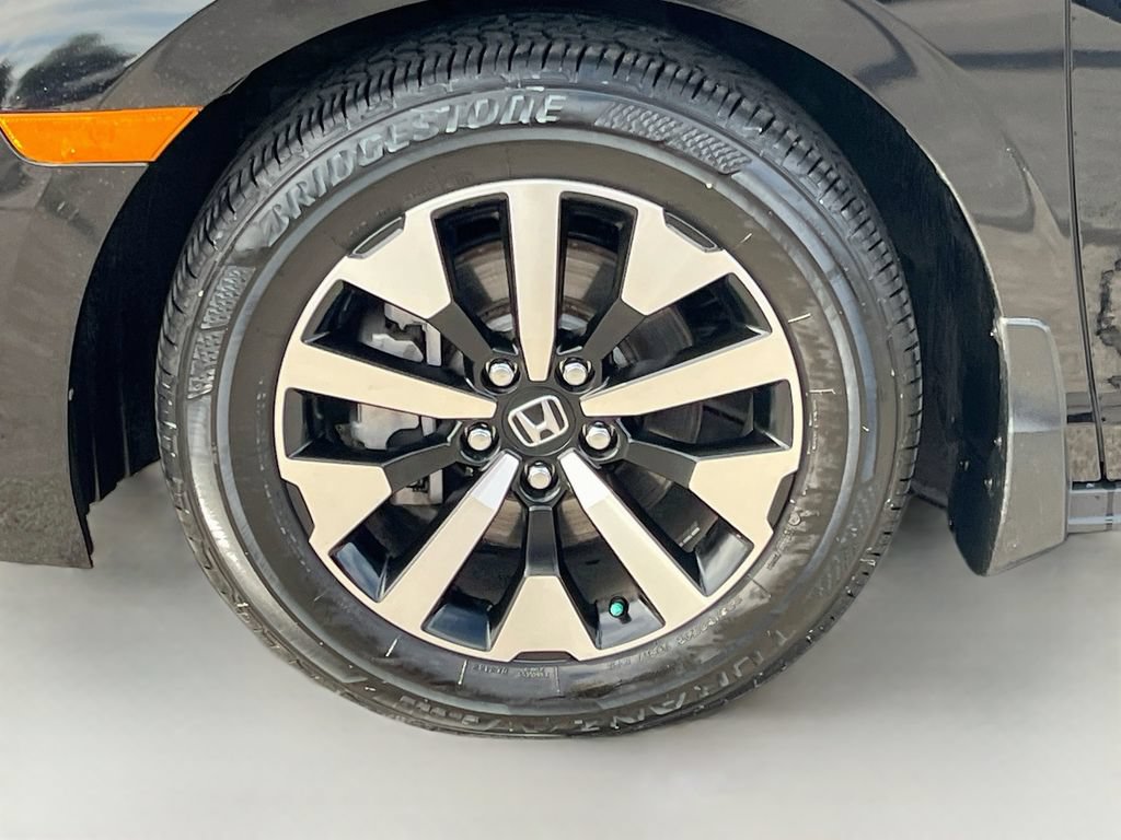 Used 2026 Honda Odyssey EX-L image 32