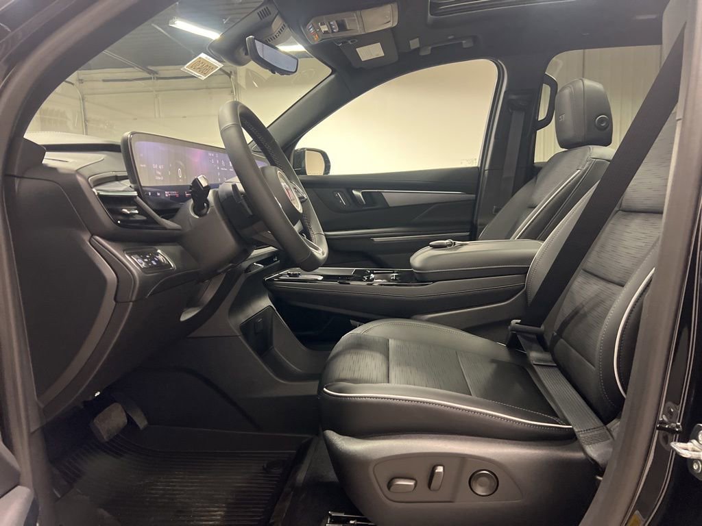 New 2026 Buick Enclave Sport Touring w/ Power Package image 8