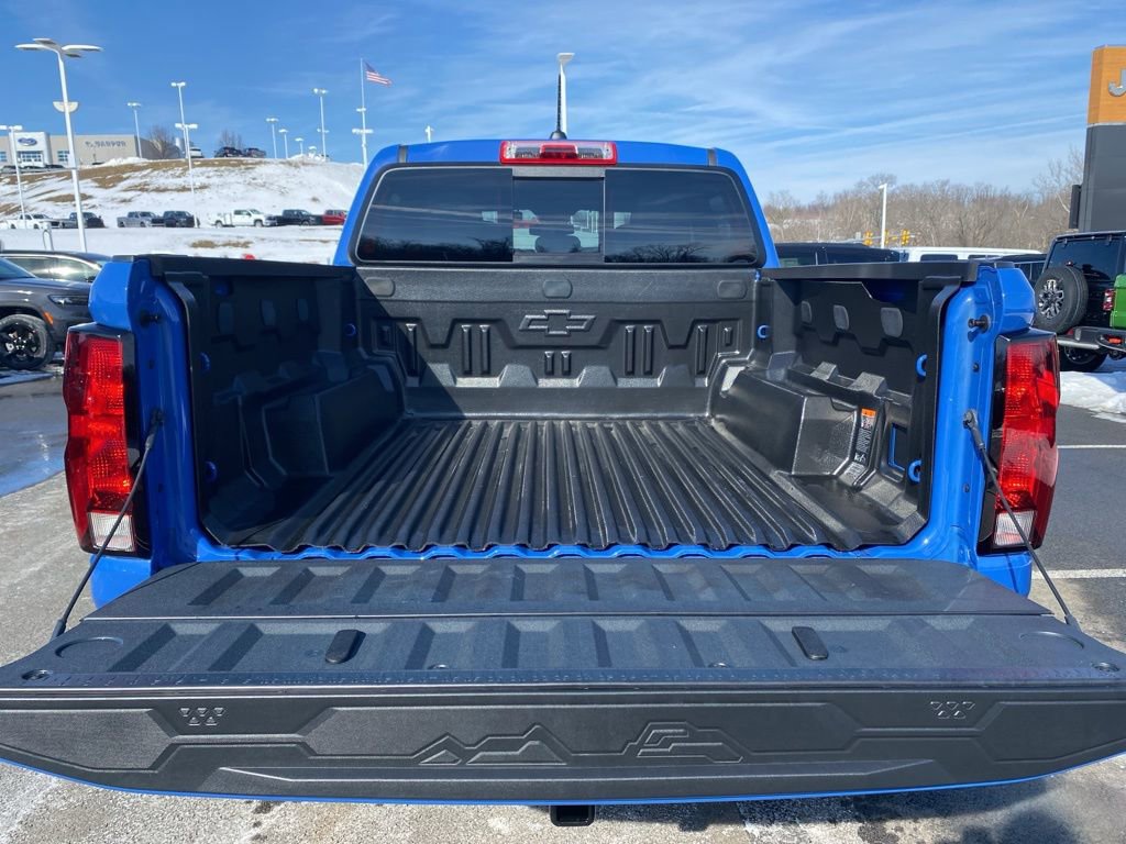 Used 2025 Chevrolet Colorado Trail Boss image 17
