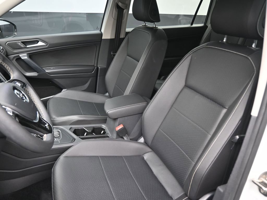 Used 2021 Volkswagen Tiguan SEL image 19