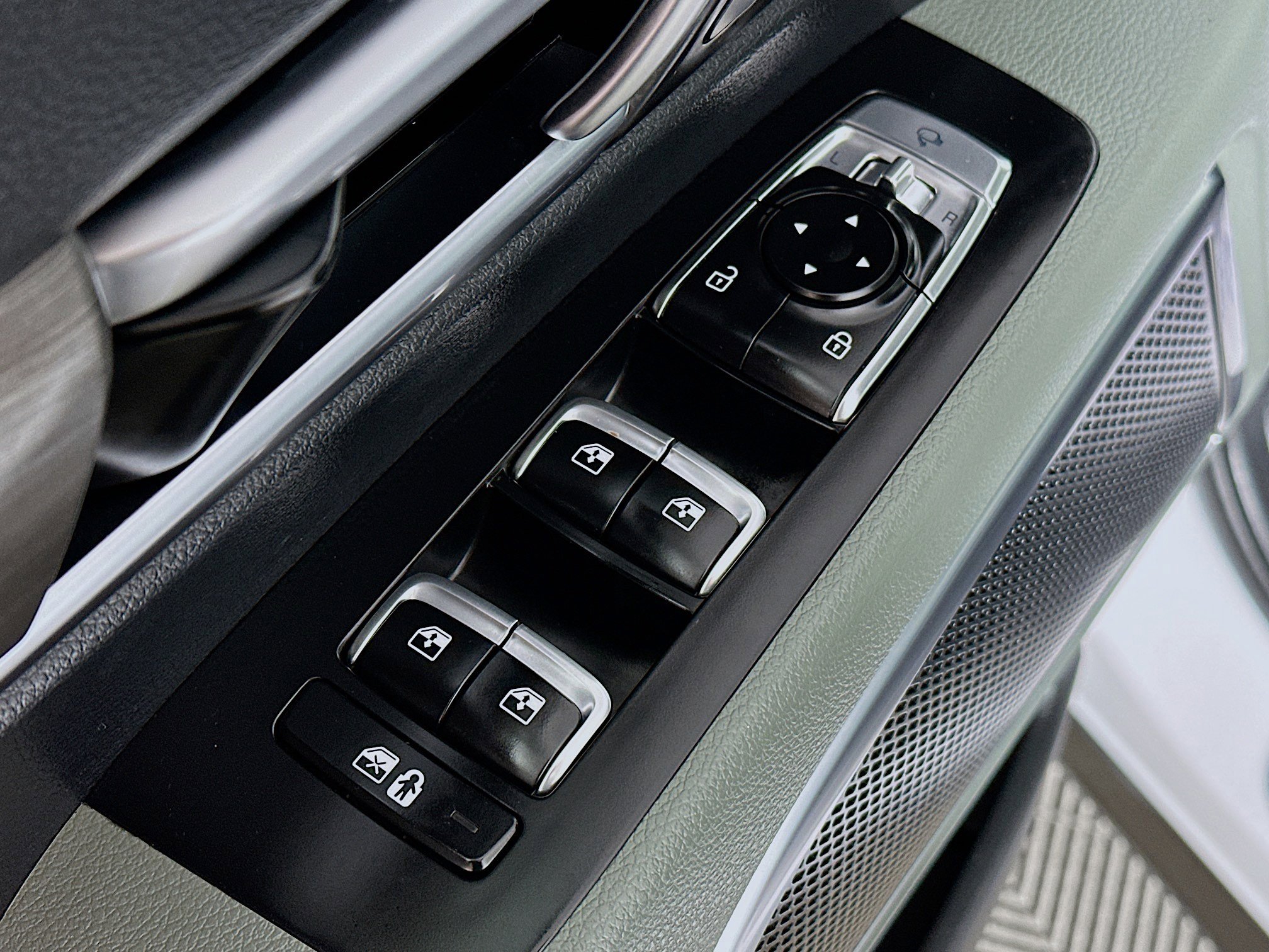 Certified 2023 Kia Telluride SX Prestige X-Line AWD/4WD image 18