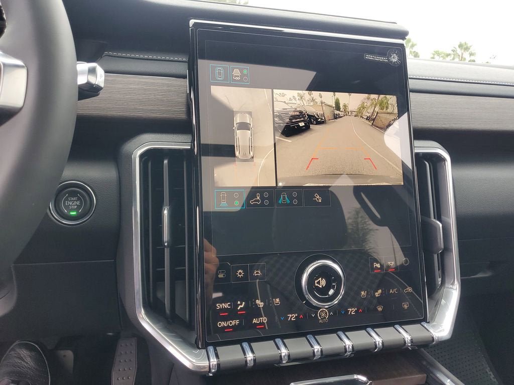 New 2026 GMC Acadia Denali w/ Super Cruise Package FWD image 11