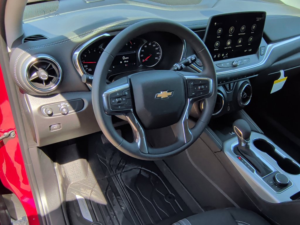 New 2026 Chevrolet Blazer LT w/ Convenience Package FWD image 14