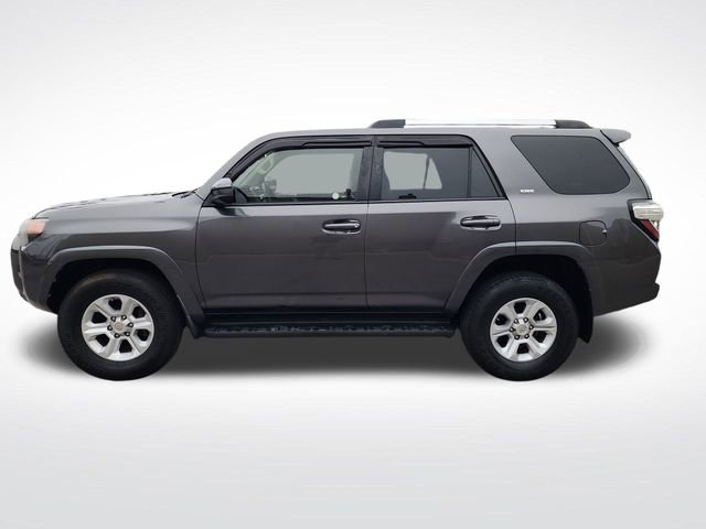 Used 2019 Toyota 4Runner SR5 image 2