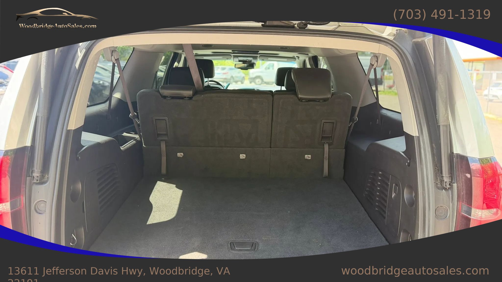 Used 2016 Chevrolet Suburban LT AWD/4WD image 36