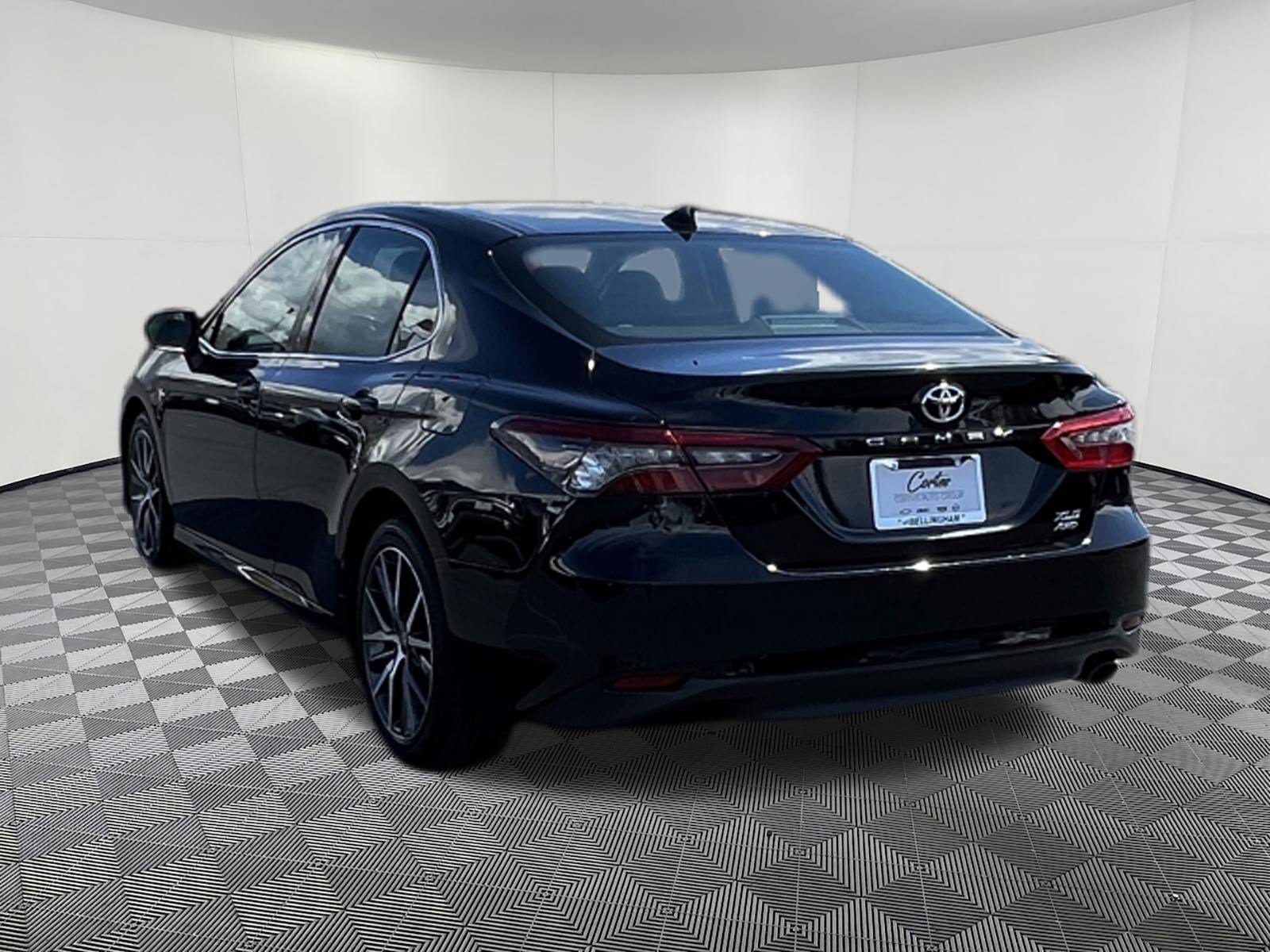 Used 2023 Toyota Camry XLE w/ Cold Weather Package AWD/4WD image 4