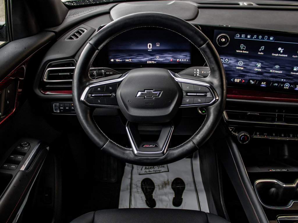 Used 2024 Chevrolet Traverse Z71 image 31