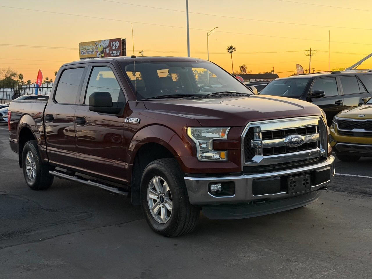 Used 2016 Ford F150 XLT image 12