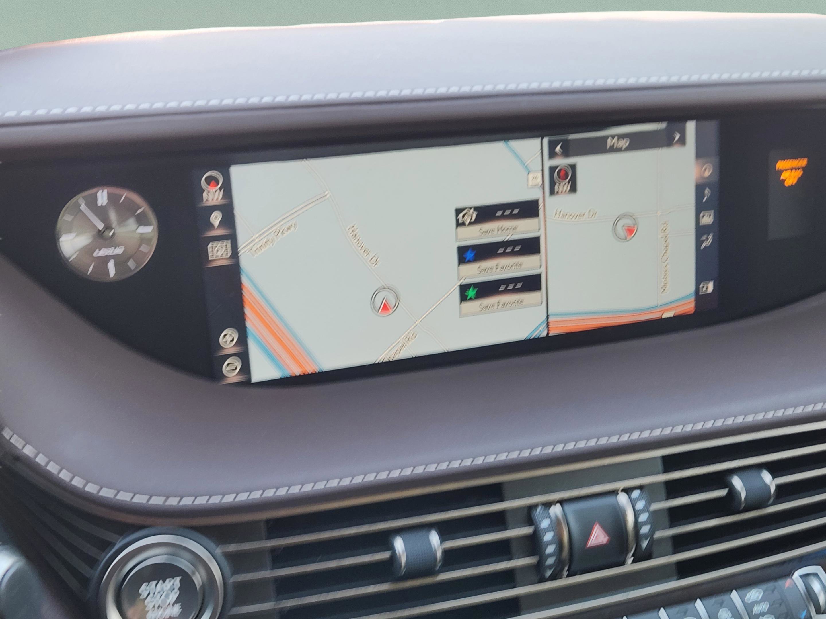 Used 2018 Lexus LS 500 w/ Interior Upgrade Package image 11