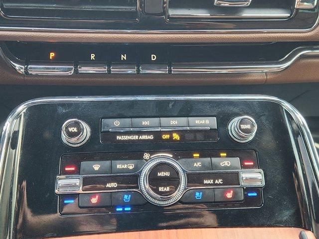 Used 2024 Lincoln Navigator Reserve image 21