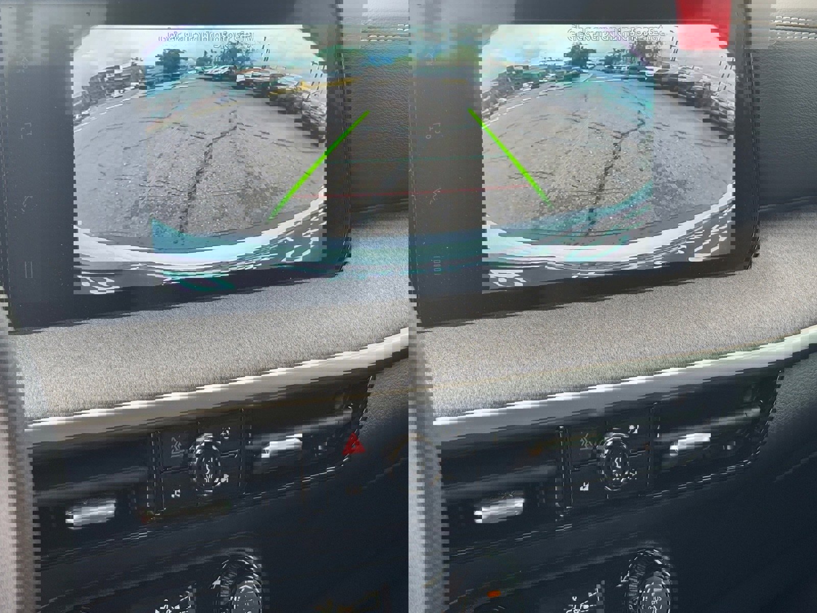 New 2026 Nissan Kicks SV image 25