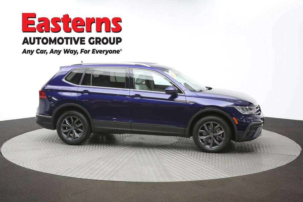 Used 2022 Volkswagen Tiguan SE image 44