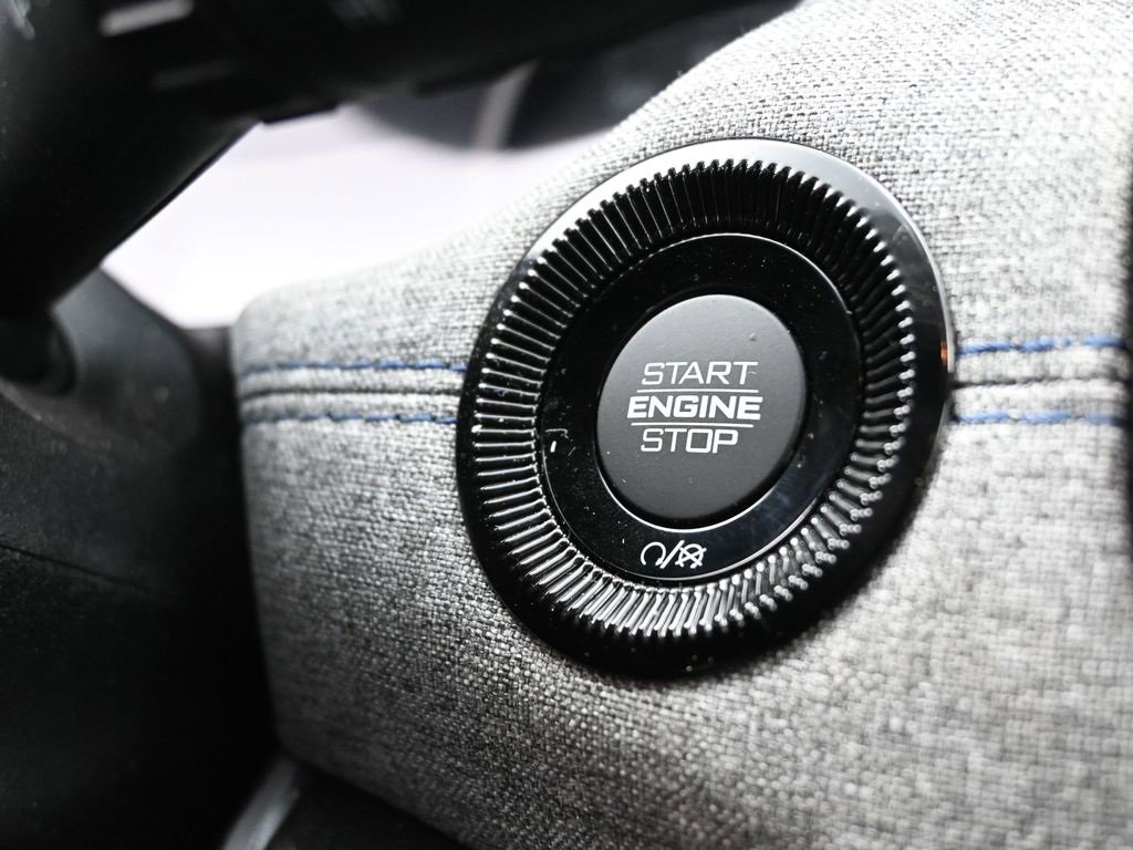 New 2026 Jeep Compass Latitude image 14