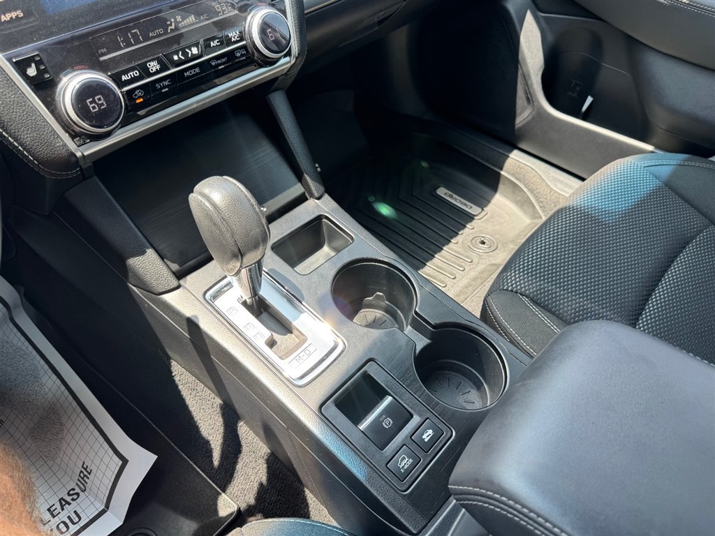 Used 2019 Subaru Outback 2.5i Premium AWD/4WD image 15