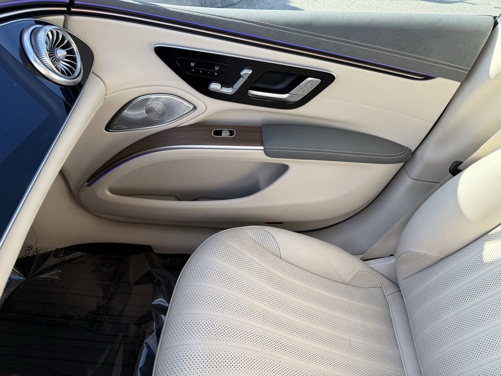 Certified 2023 Mercedes-Benz EQS 580 4MATIC Sedan image 28