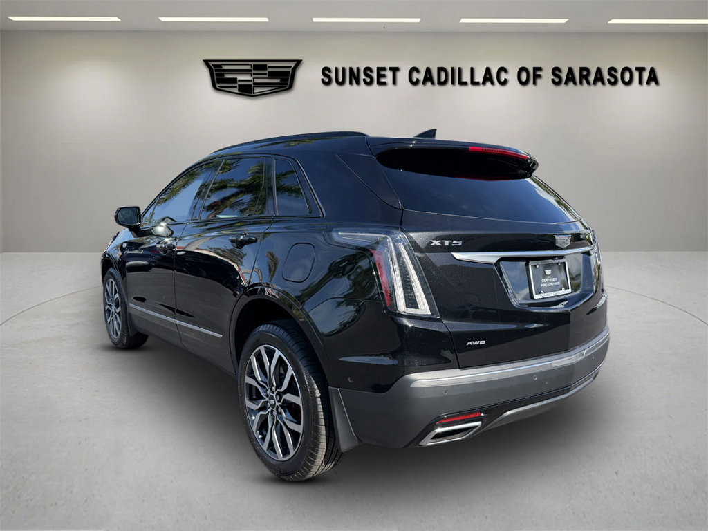Certified 2022 Cadillac XT5 Sportv w/ Technology Package image 5