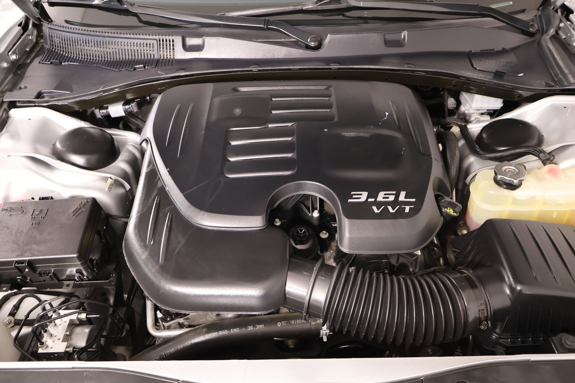 Used 2023 Dodge Charger SXT w/ Blacktop Package RWD image 18