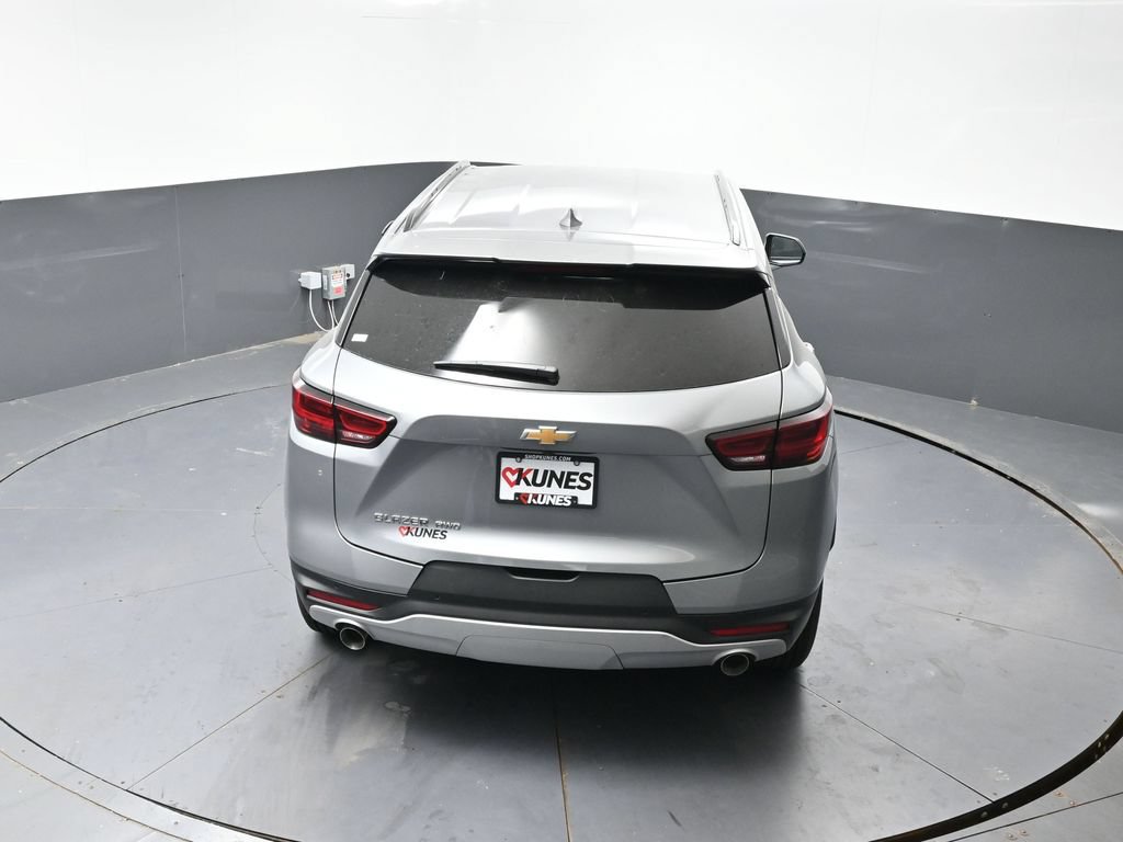 New 2026 Chevrolet Blazer LT w/ Convenience Package AWD/4WD image 36