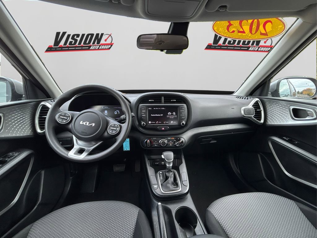 Certified 2023 Kia Soul LX w/ LX Technology Package image 25
