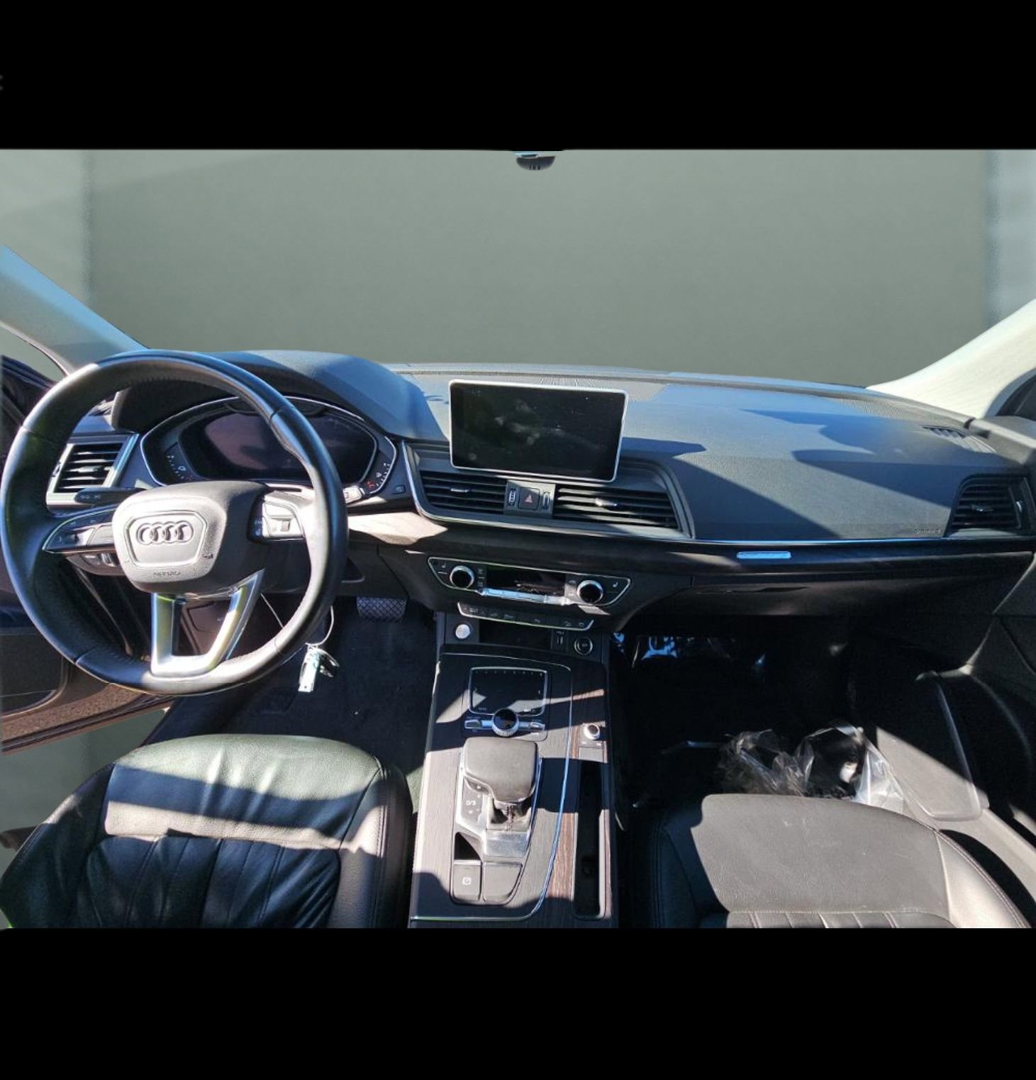 Used 2020 Audi Q5 e Premium Plus w/ Premium Plus Package image 9