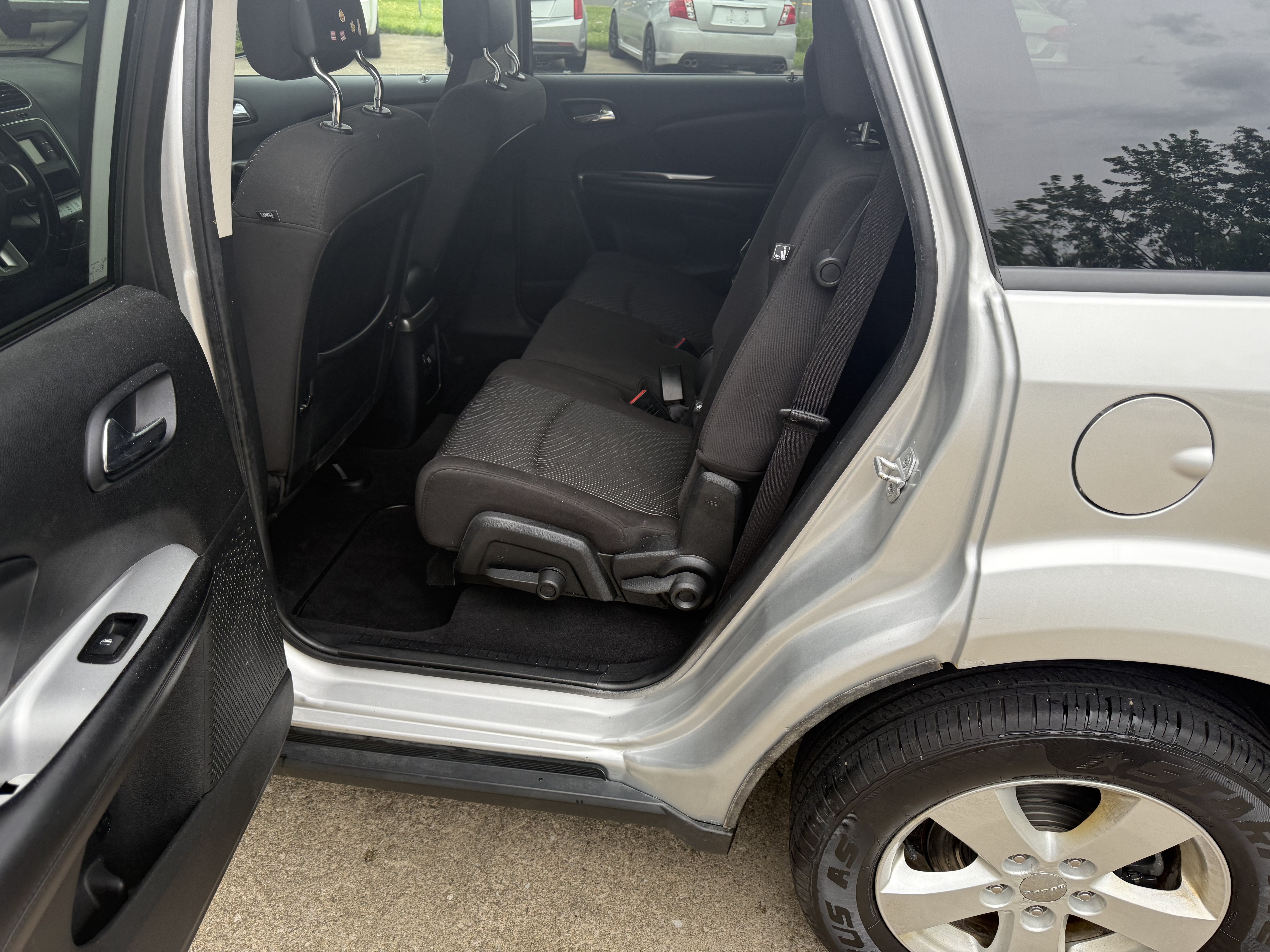 Used 2012 Dodge Journey SXT w/ Popular Equipment Group AWD/4WD image 14
