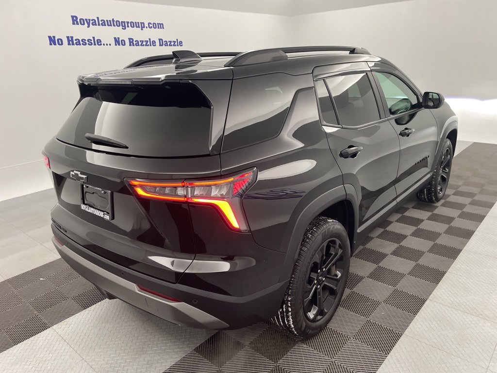 Certified 2025 Chevrolet Equinox LT w/ Midnight Edition image 11