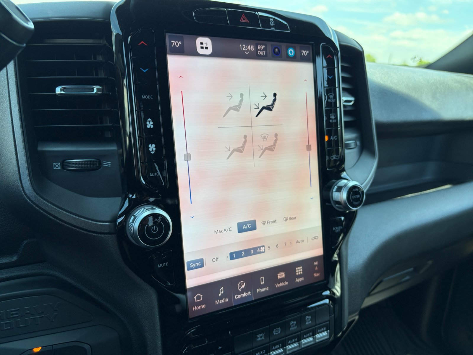 New 2026 RAM 2500 Tradesman AWD/4WD image 24
