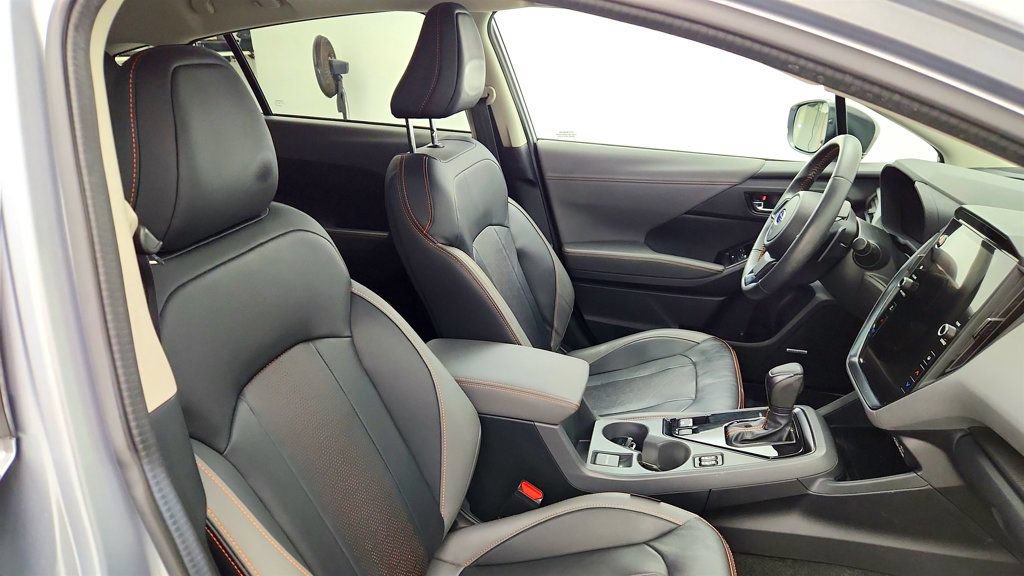 Used 2024 Subaru Crosstrek 2.5i Limited w/ Crosstrek Mirror Package AWD/4WD image 24