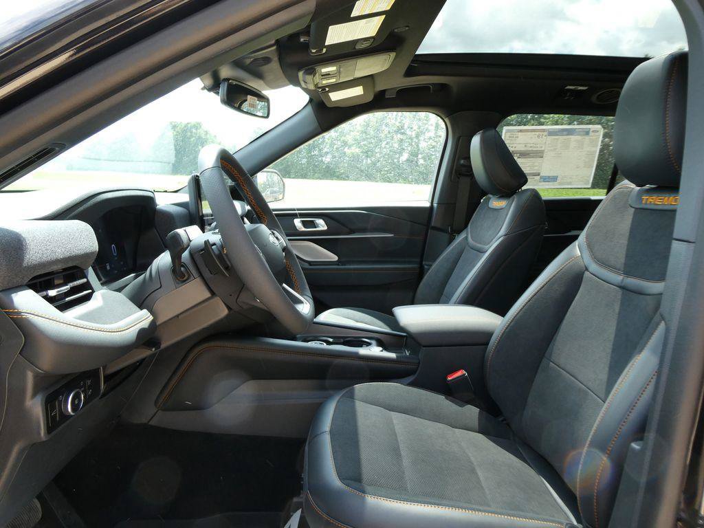 New 2026 Ford Explorer Tremor w/ Tremor Ultimate Package AWD/4WD image 18