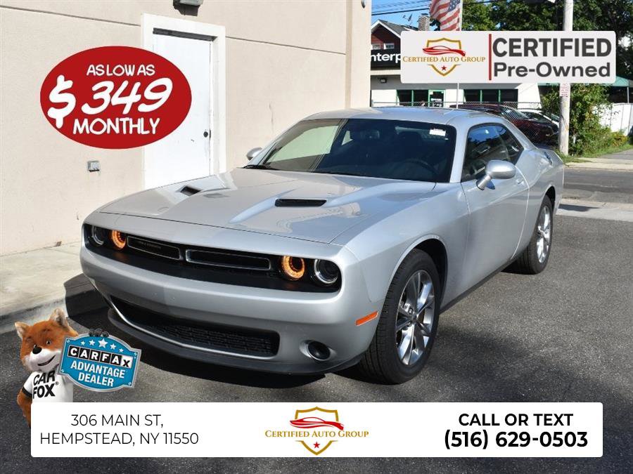Used 2023 Dodge Challenger SXT w/ Cold Weather Group image 1