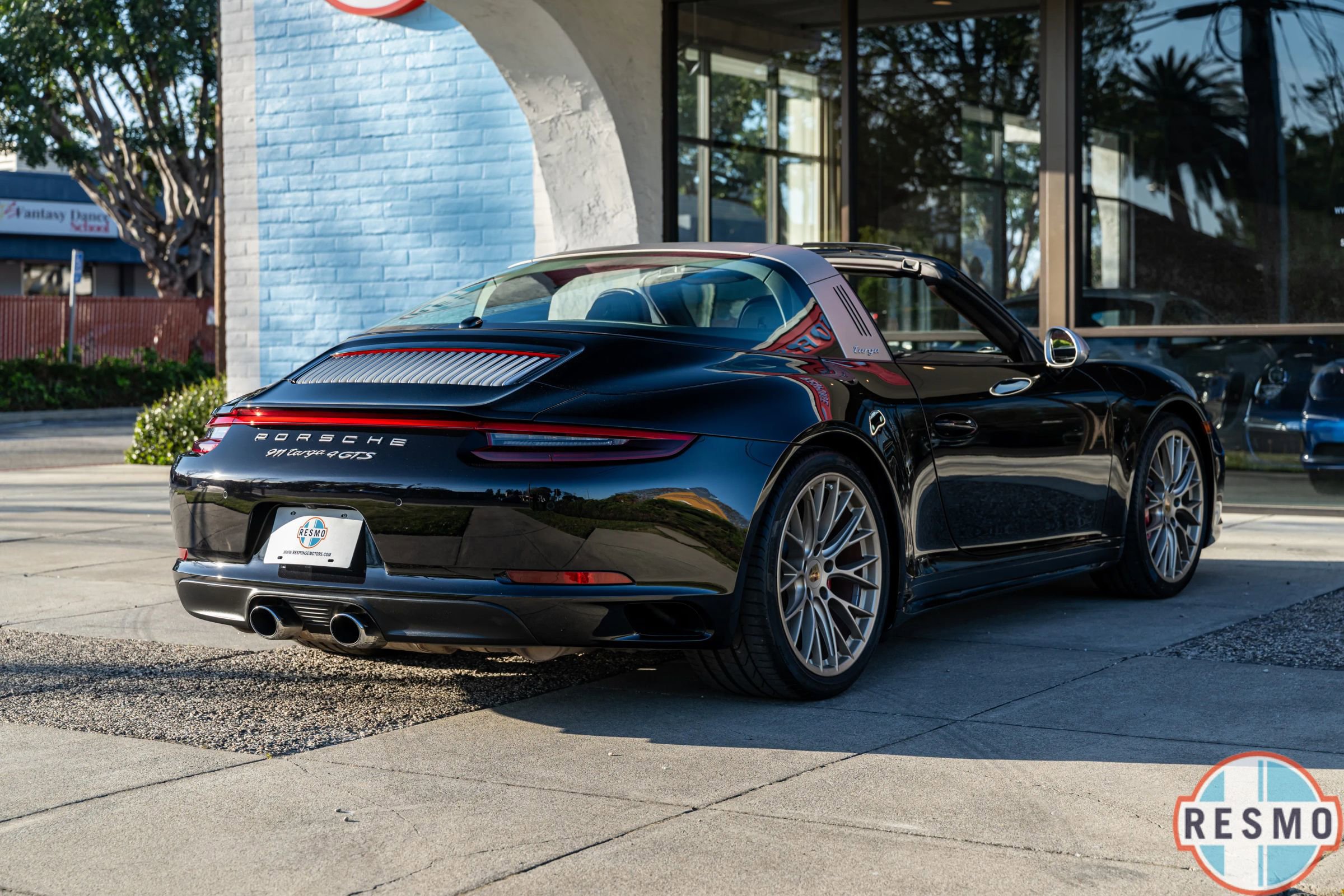 Used 2019 Porsche 911 Targa 4 GTS image 6