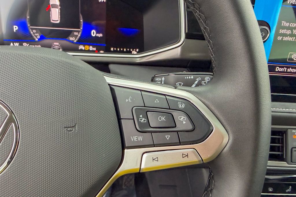 New 2026 Volkswagen Taos SE image 16