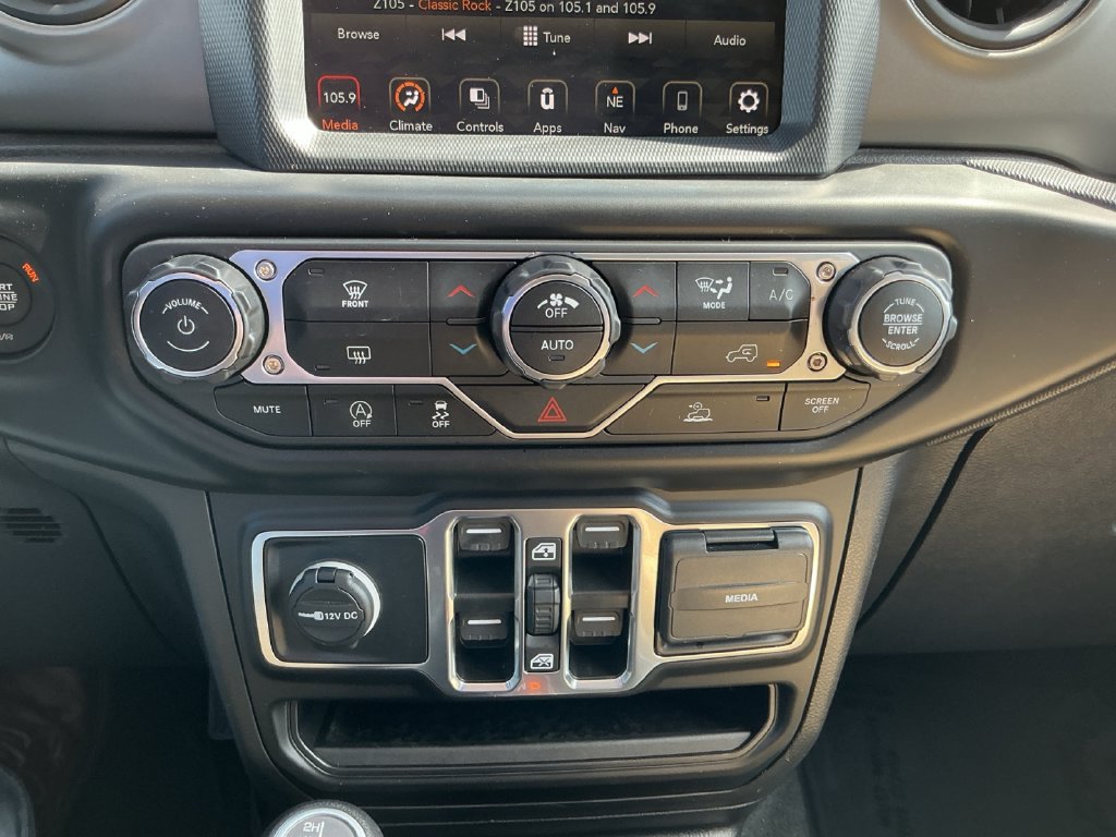 Used 2022 Jeep Gladiator Sport AWD/4WD image 19