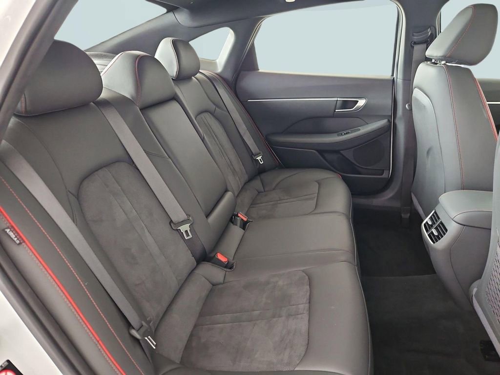 Used 2021 Hyundai Sonata SEL Plus w/ Tech Package image 27
