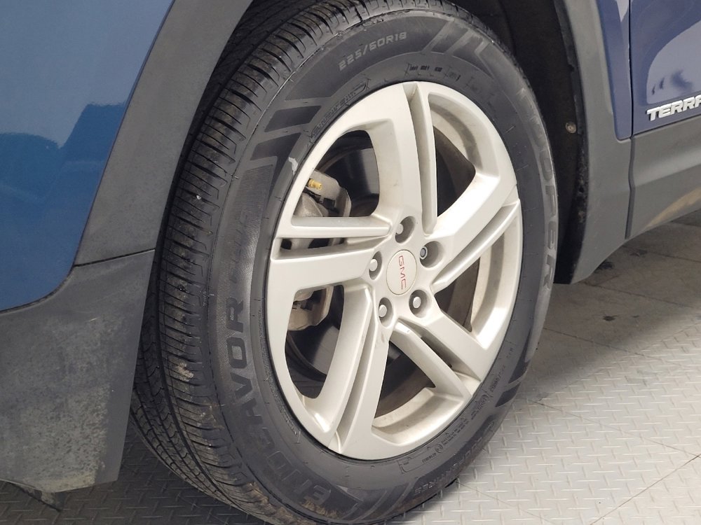 Used 2019 GMC Terrain SLE w/ Driver Convenience Package image 31