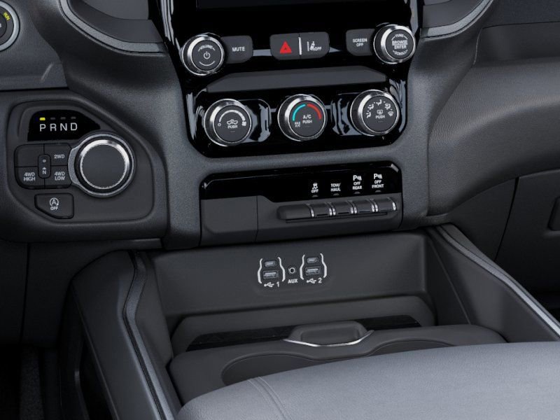 New 2026 RAM 1500 Express AWD/4WD image 24