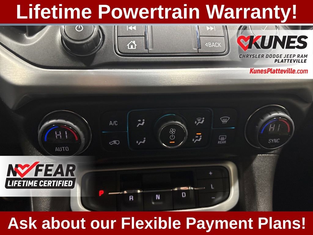 Used 2023 GMC Acadia SLT image 26