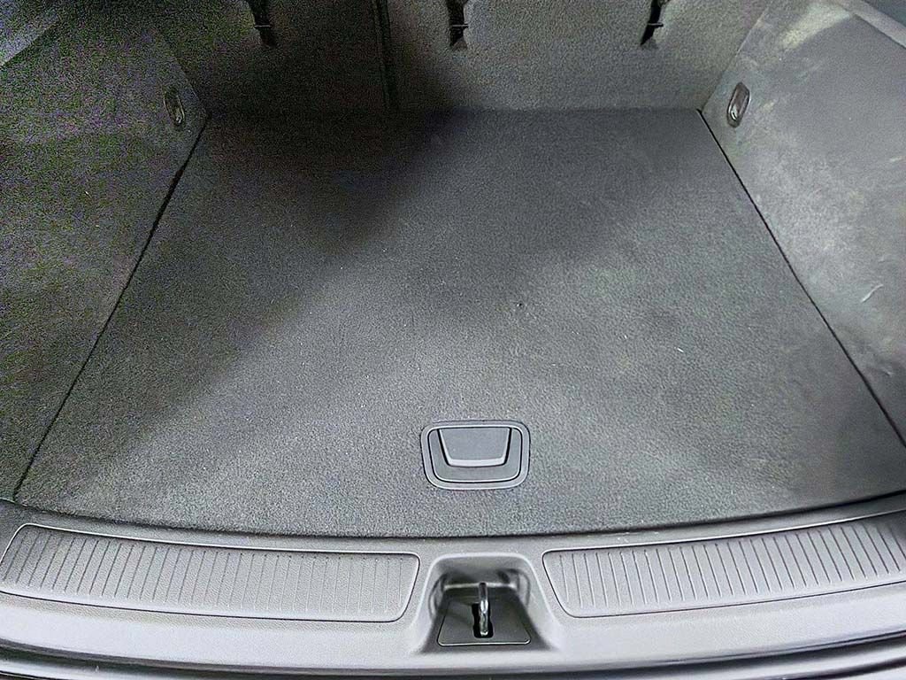 Used 2023 Buick Envision Avenir AWD/4WD image 21