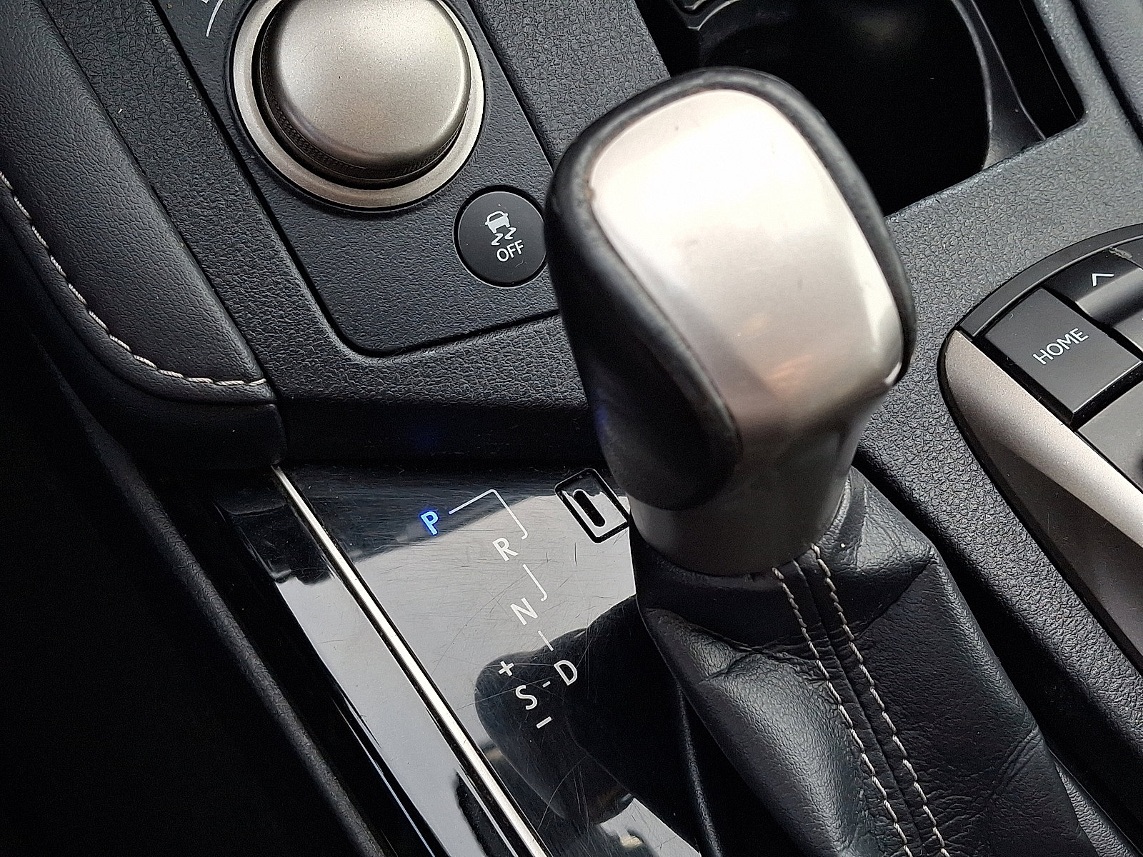 Used 2018 Lexus ES 350 w/ Navigation System Package image 15