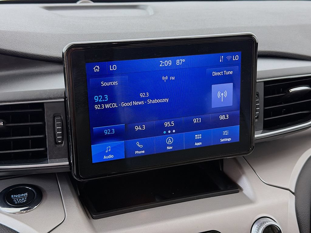 Used 2023 Ford Explorer XLT w/ Equipment Group 202A AWD/4WD image 40