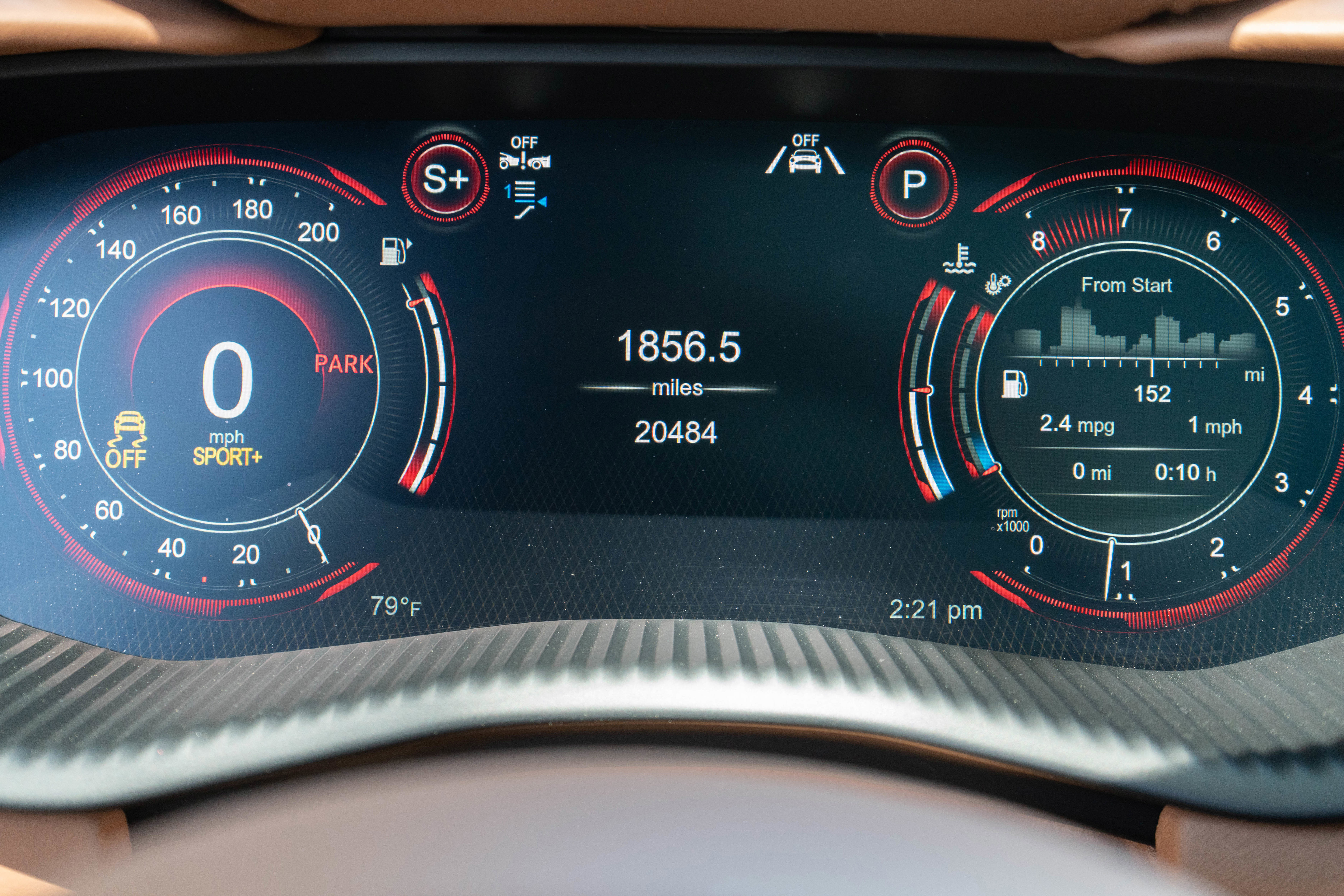 Used 2021 Aston Martin DBX AWD/4WD image 18